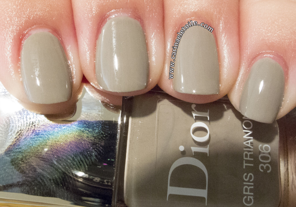 Dior Cherie Bow nail polish - Gris Trianon